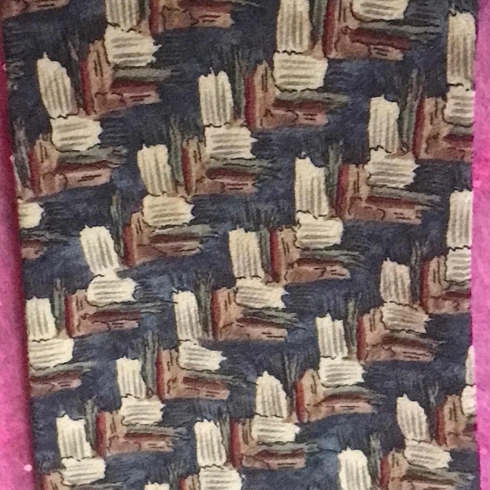 “Tree Trunk” Collection Seven - Picture 4 of 4